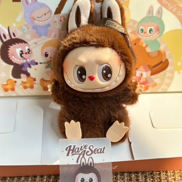 AUTHENTIC ZIZI HAVE A SEAT LABUBU NEW IN PACKAGE - Picture 5 of 6